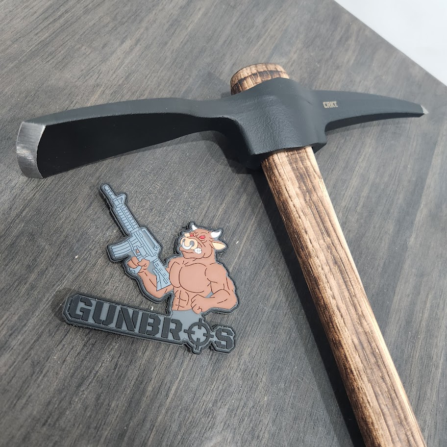 CRKT Chogan Mattock Spitzhacke – Outdoor & Camping Werkzeug | Abnehmbarer Kopf | 1055 Kohlenstoffstahl