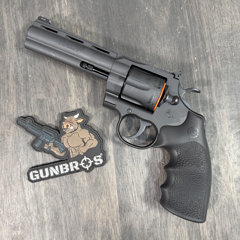 Colt Python .357 Magnum 5